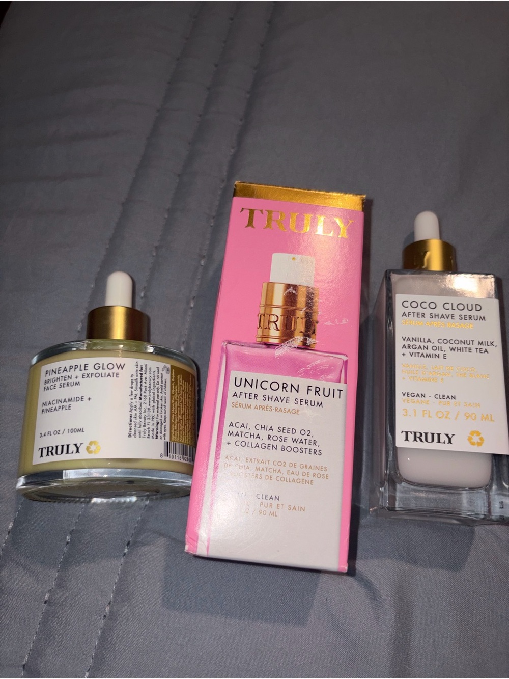 Truly Unicorn Fruit coco cloud pineapple glow